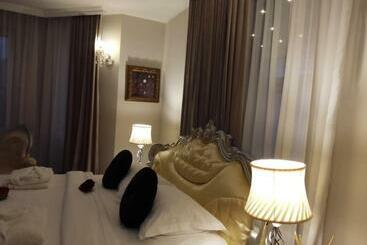 膳宿费 Casa Maria Roses