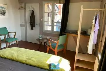 Pensión Chambres Chez L Habitant Capucine