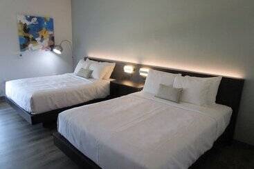 酒店 Best Western Iowa   Lake Charles East