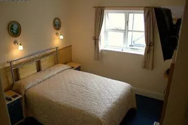 호텔 Gatwick Turret Guest House