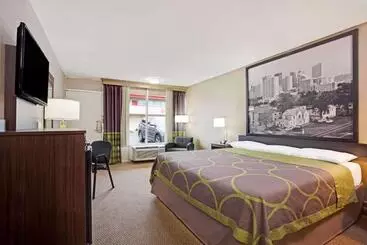 Hotel Super 8 By Wyndham Oklahoma/frontier City