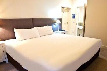 בית מלון כפרי The Cuckoo Brow Inn