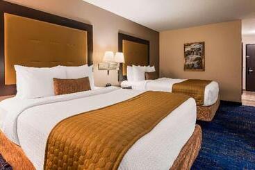 Best Western Plus Executive Hotel & Suites