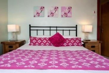 Hotel Dunhallin House