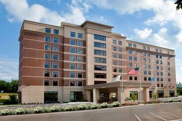 ホテル Sonesta Milwaukee West Wauwatosa