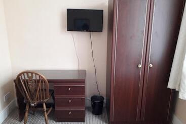 Bed and Breakfast Lantern House