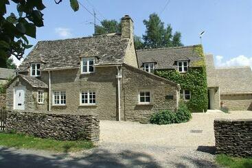 Bed and Breakfast Well Cottage B And B