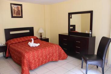 فندق Conquistadores