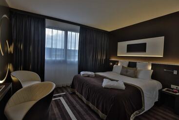 Le Colisée Hotel & Spa Nantes Saint Herblain