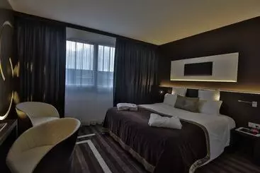 Le Colisée Hotel & Spa Nantes Saint Herblain