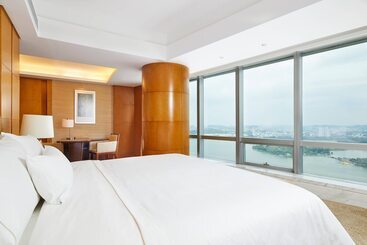 בית מלון כפרי The Westin Nanjing Xuanwu Lake