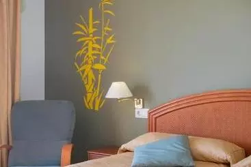 Reumasol Spa & Wellness  & Apartments