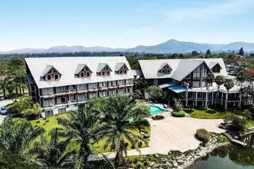 هتل The Bonanza Resort Khaoyai