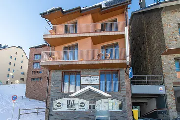 Apartaments Turistics Natural Suites Manzano 3000