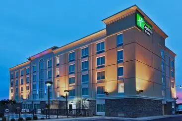 Holiday Inn Express Hotel & Suites Jackson Northeast, An Ihg