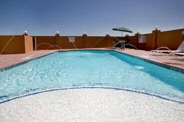 Holiday Inn Express Hotel And Suites Kingsville, An Ihg