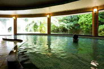 בית מלון כפרי Shirahama Seaside