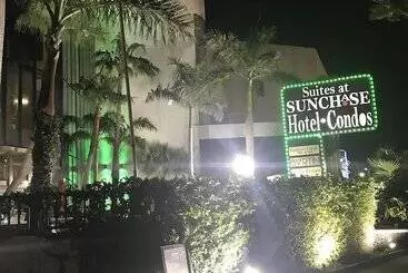 Апарт-отель Sunchase Inn & Suites