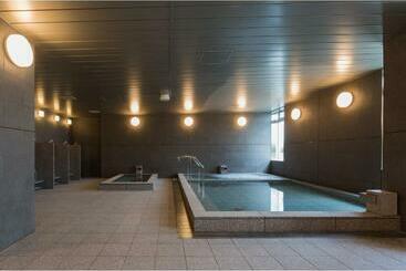 Hotelli Nihon Seinenkan