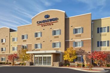 شقة فندقية Candlewood Suites Milwaukee Airport   Oak Creek, An Ihg