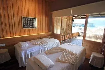 Hotel Bubu Long Beach Resort