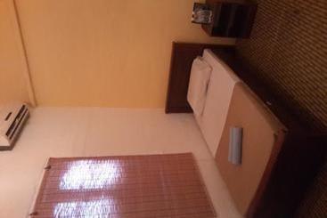 Hotel Drop In Guest House