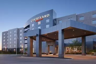 Hotel Courtyard By Marriott Calgary Airport