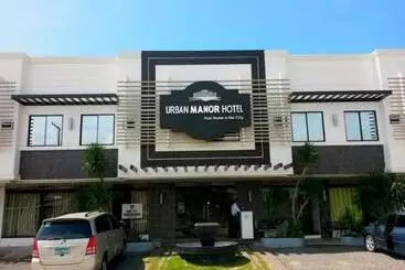 فندق Urban Manor