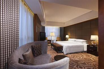 Отель Four Points By Sheraton Suzhou
