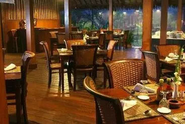 Chalet Kampung Sampireun Resort & Spa