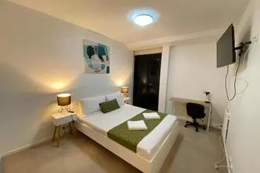 Hotel Akom At Docklands