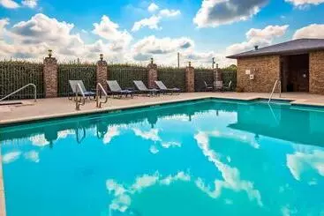 호텔 Best Western Plus Sand Bass Inn And Suites