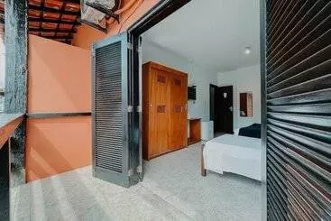 ホテル Buzios Centro