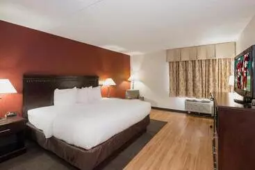 Hotel Red Roof Inn & Suites Mt Holly  Mcguire Afb