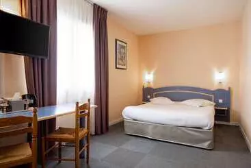 Otel The Originals City, Hôtel Des Arènes, Saintes