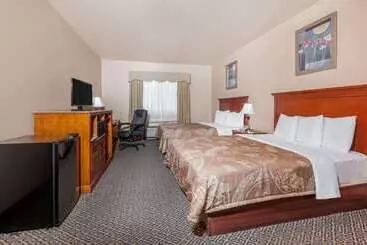 Отель Quality Inn & Suites Mcalester On Hwy 69 & 270