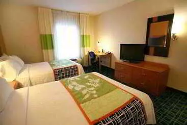 هتل Fairfield Inn And Suites By Marriott Lakeland Plant City