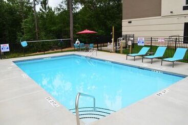 酒店 Holiday Inn Express Madison By Ihg