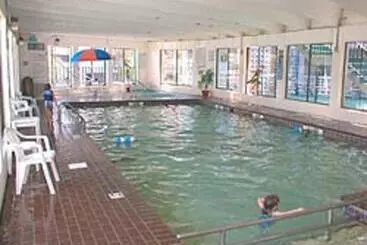 בית מלון כפרי Polynesian Oceanfront