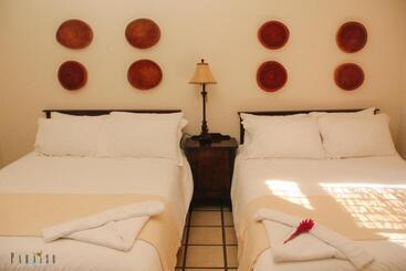 تختخواب و صبحانه Paraiso Rainforest And Beach