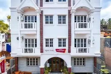 Hotel Aishwarya Residency