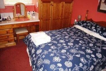 酒店 College House