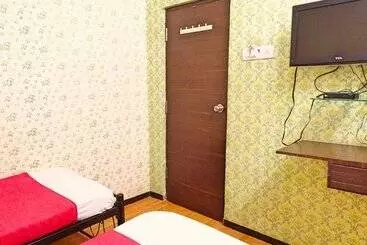 Hotel Om Residency