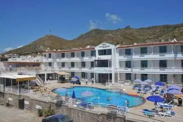 استراحتگاه Victoria Suite Hotel & Spa