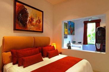 Resort Villa Azalea Inn & Organic Farm