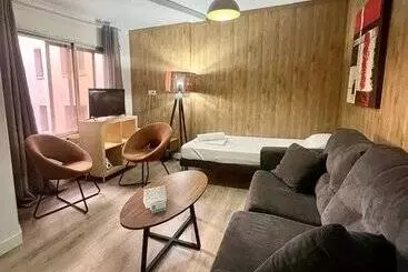 Apartamentos Vaquers Mikka 3000