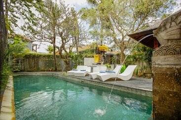 شقة Berawa Dini Guesthouse