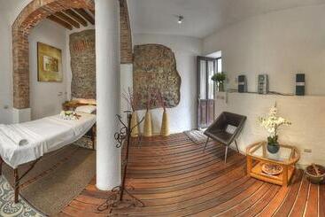 Alqueria De Carrion Hotel Boutique