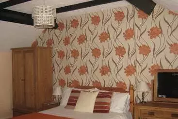 هتل North End Farm Country Guest House