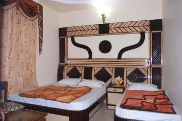 فندق Western King